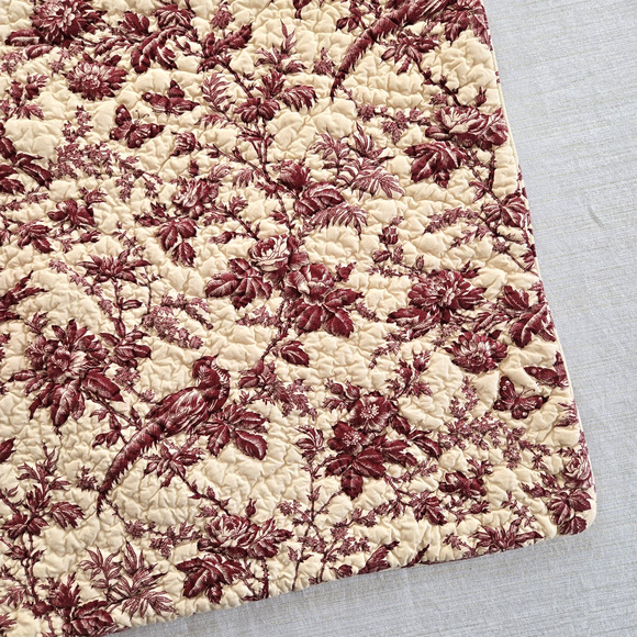 Bloomingdales Pillow Sham Red Cream Cotton Floral Toile Quilted Country Cottage - Picture 5 of 12